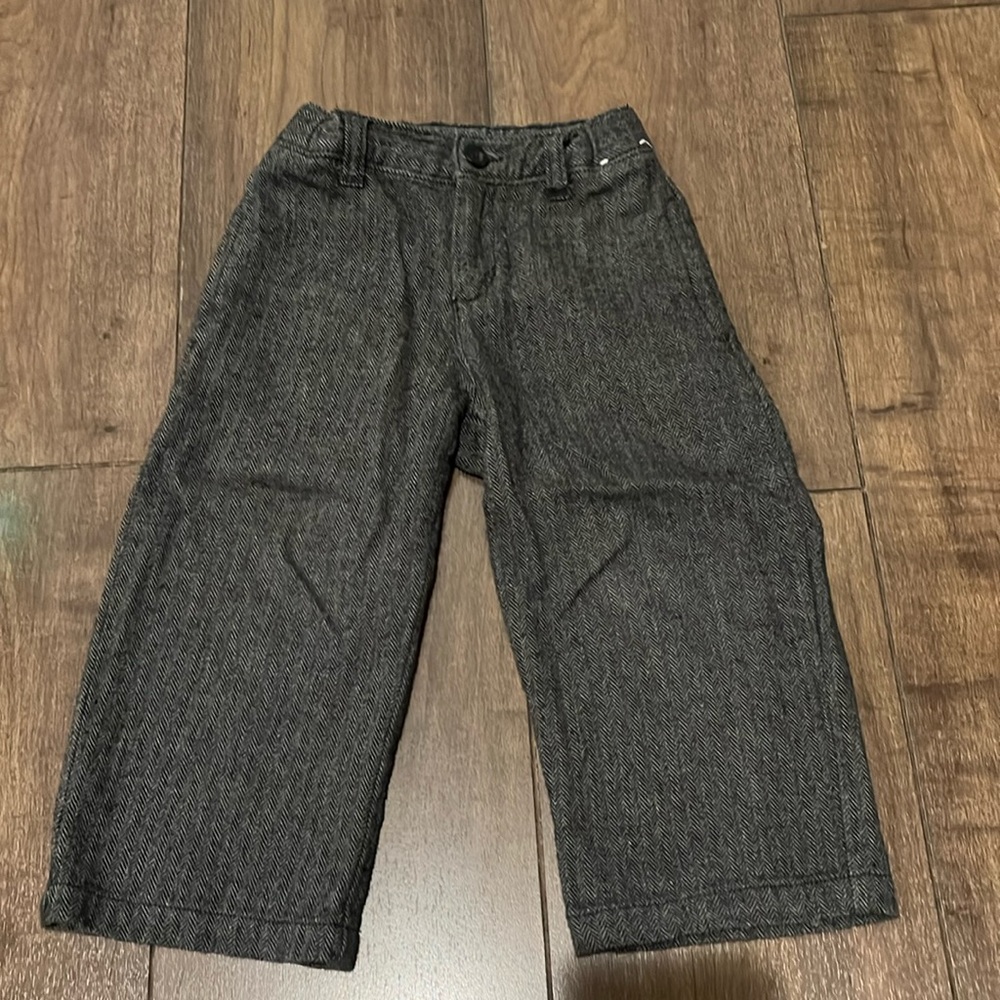 Gymboree gray dress pants, size 2T from dressy/holiday collection.